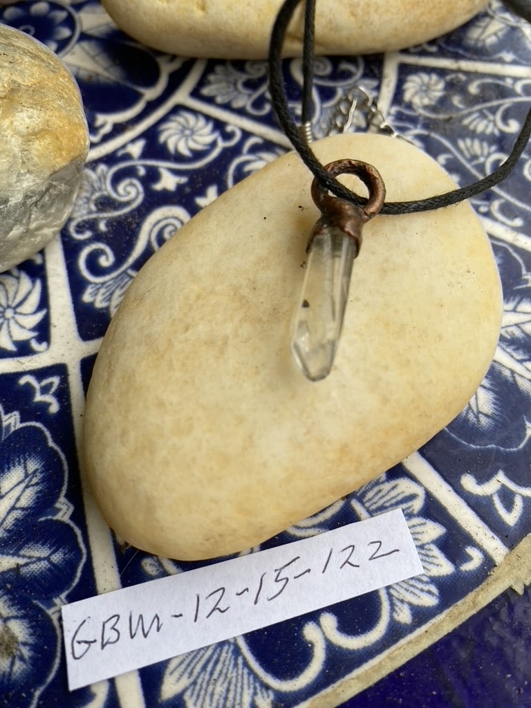 Electroformed Copper Pendant Featuring Natural Crystal White Quartz Small Points Electroformed Copper Pendant Featuring Natural Crystal White Quartz Small Points