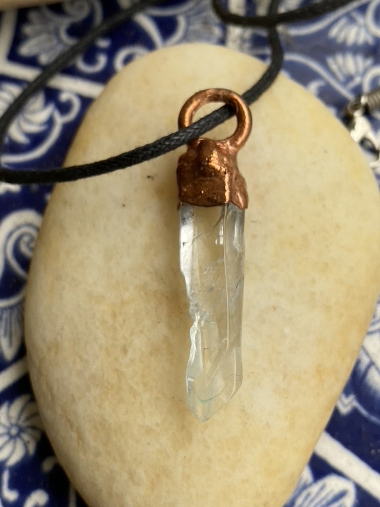 Electroformed Copper Pendant Featuring Natural Crystal White Quartz Small Points Electroformed Copper Pendant Featuring Natural Crystal White Quartz Small Points