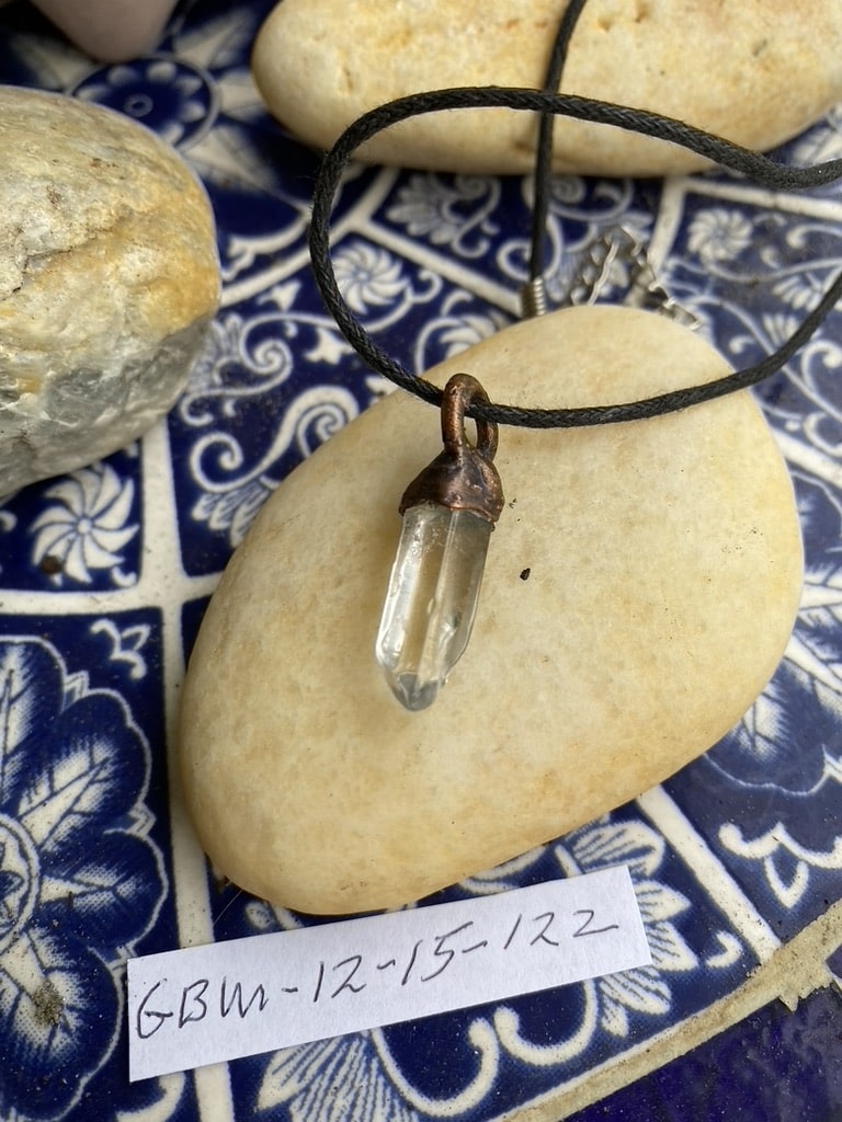Electroformed Copper Pendant Featuring Natural Crystal White Quartz Small Points Electroformed Copper Pendant Featuring Natural Crystal White Quartz Small Points
