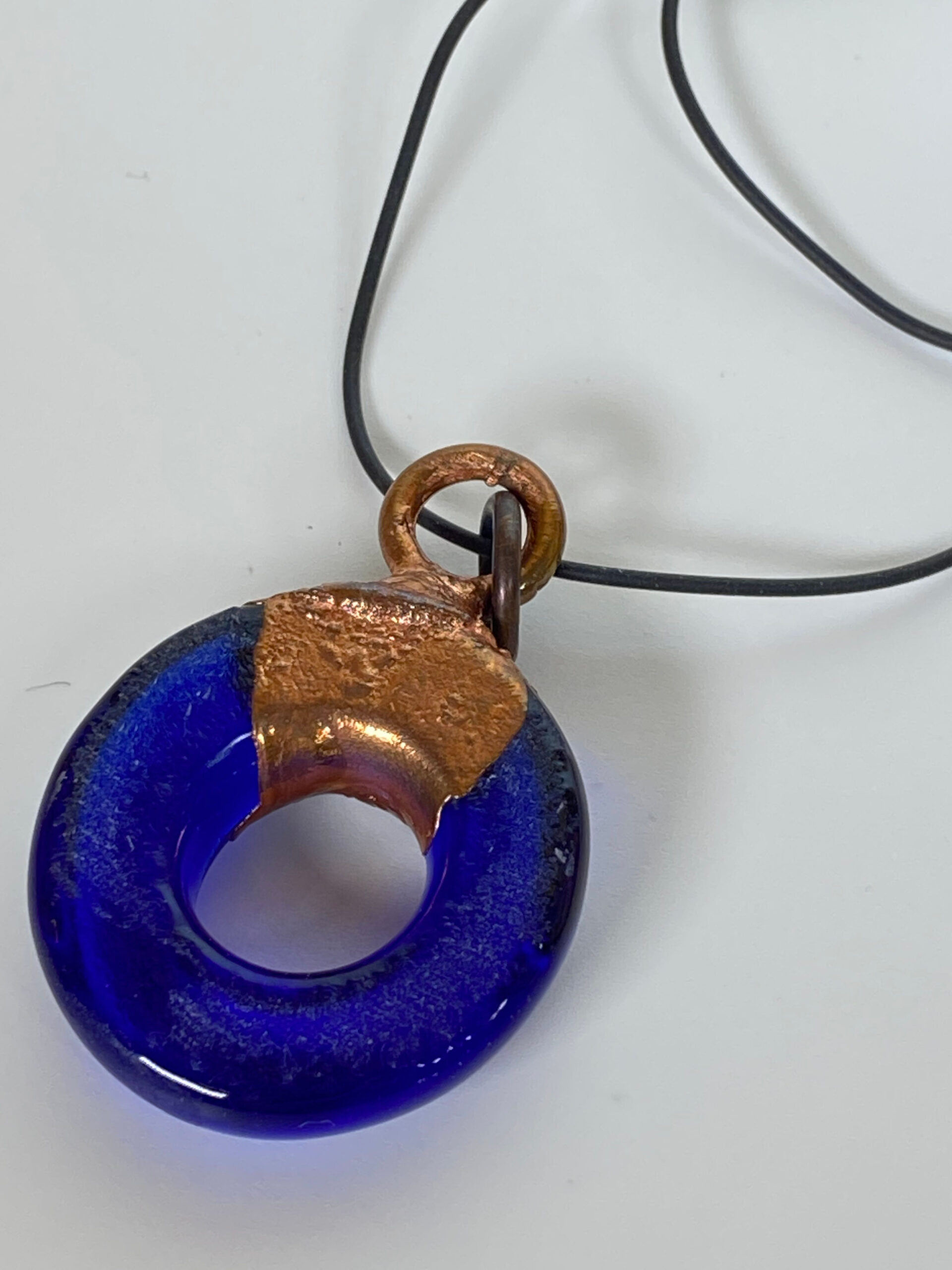 Electroformed Copper Pendant Blue Recycled Glass (Save The Environment) Electroformed Copper Pendant Blue Recycled Glass (Save The Environment)